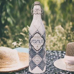 Vermut Rojo, La Villa