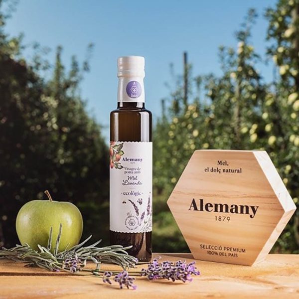 Vinagre de manzana con miel de lavanda, Alemany