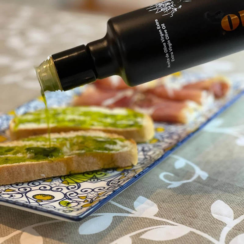 Elogio Premium: La Esencia de la Excelencia Española en Aceite de Oliva Virgen Extra