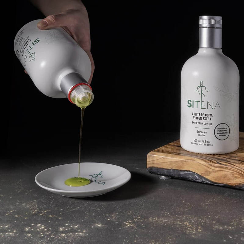 Aceituna Cornicabra: Intensamente española, intensamente deliciosa