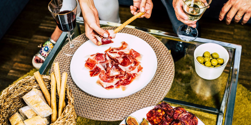 El lujo que se corta a cuchillo: descubre el auténtico Jamón Ibérico Loncheado 100% jamón Ibérico Bellota, Maldonado, Premium Edition