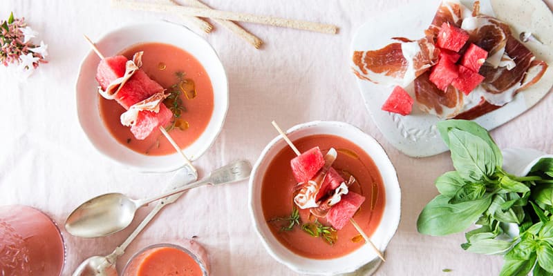 Gazpacho de Sandía Gourmet | La receta española más refrescante del verano Gazpacho de Sandía Gourmet | La receta española más refrescante del verano
